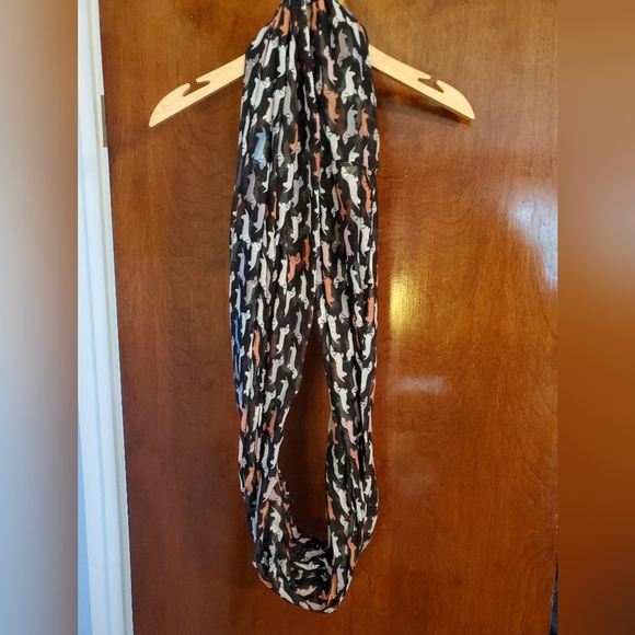 EC Weiner Dog Infinity Scarf - Picture 3 of 3
